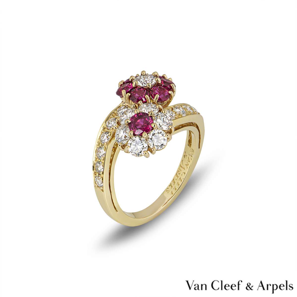 Adorable Van Cleef & Arpels 18K Yellow Gold Starburst Ruby Ring